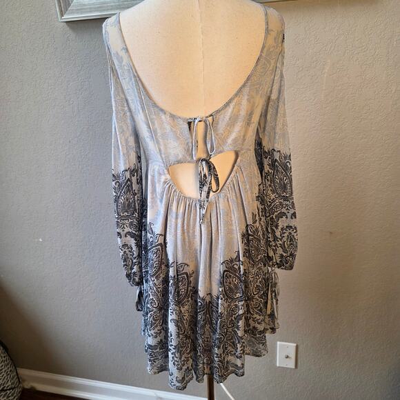 Free‎ People Women Cold Shoulder Penny Lover Chiffon Print Mini Dress SZ M Ivory - Picture 4 of 6